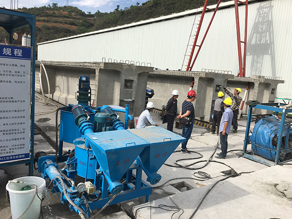 云南玉楚高速智能张拉及压浆信息化管理系统运行成功